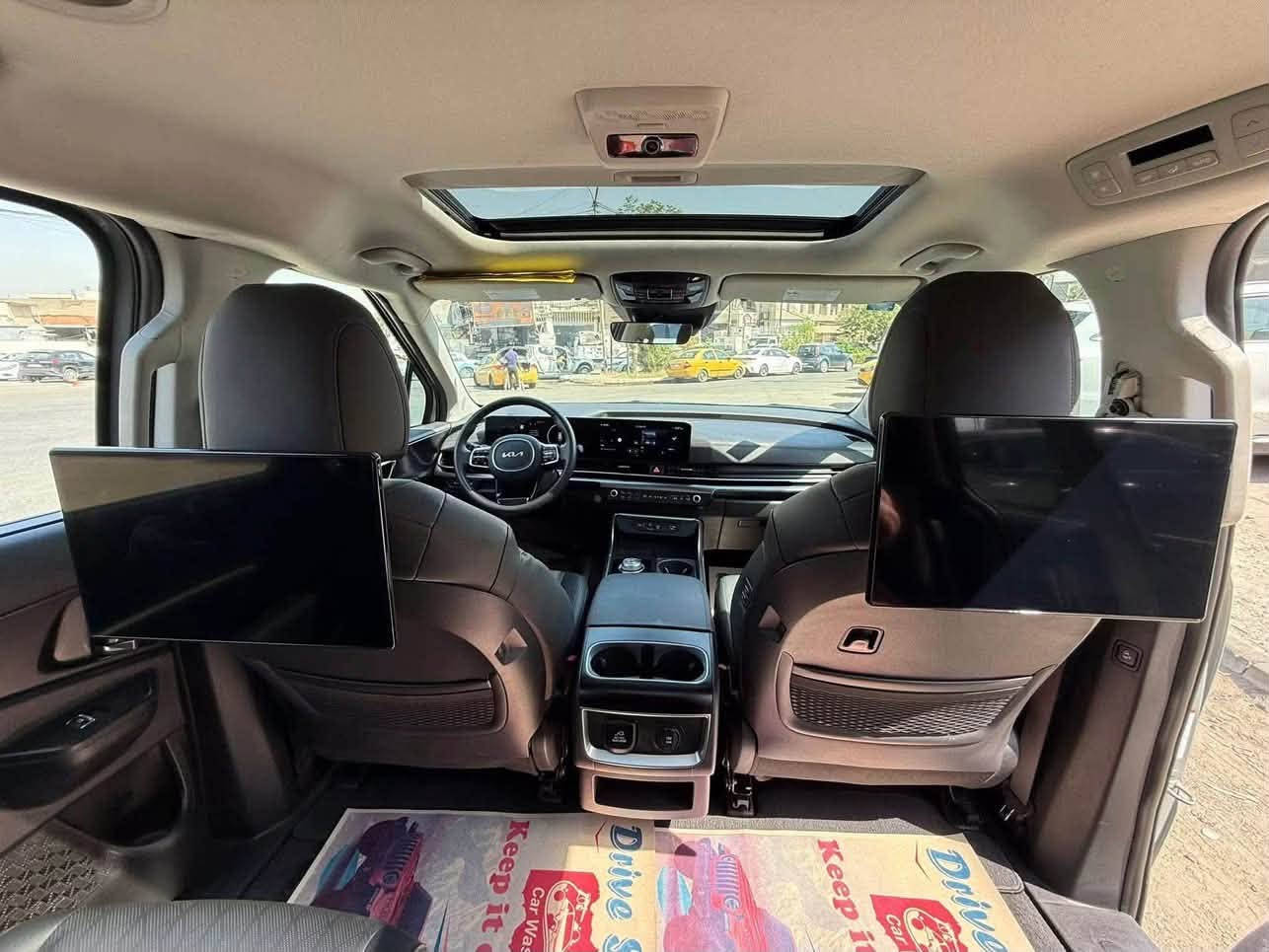 ياالله
السلام عليكم

كيا كرنفال هايبرد 2025 SX برستيج بلاك ادشن وارد امريكي 

Kia Carnival Mpv Sx Prestige 2025 1.6 Hybrid  

‏                  Hybrid حجم المكينه : 1.6 تيربو + هايبرد 

         المسافه المقطوعه : ٤٥ الف كيلو  

            الضرر : موضح بالصور 

حالة الايرباك : كشن + برده 

#مواصفاتها 

1.شاشه امامي + شاشات ايباد خلفيه

2.كامرات 360

3.بصمه

4. بنوراما فتحتين

5.ويل كب اسود

6. تشغيل عن بعد

7.حساسات خلفي امامي

8.بيبان كهرباء

9.لايتات لد

10.لايتات زنون

11.بكلايتات لد

12.اشاير بالمري

13.رادارات 360

14.كشنات جلد اسود

15.ثلاث قطع تبريد

16.هيترات بالكشنات حار بارد امامي خلفي

17.هندبريك بصمه

18.شحن وايرليس

19.هيتر بالاستيرن

20.كشافات 

21.مري شفط

22.كشنات كهرباء امامي خلفي

23.كشن السايق ميمري

24.تحديد مسار

25.نظام ايكو سبورت عادي

26. شاشات خلفية ايباد

27.كامرات محيطية داخل السياره

فول موصفات 1/1 جاهزه مرقم بغداد

السعر  ٢٧٥٠٠$  

المكان في كربلاء حي الحسين  

       موبايل

 ***********

   ***********
