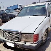 🚘 #سيارة_للبيع مرسيدس 300 (دب) – موديل 1988 📍 الموقع: #العمارة 📞 للاست...