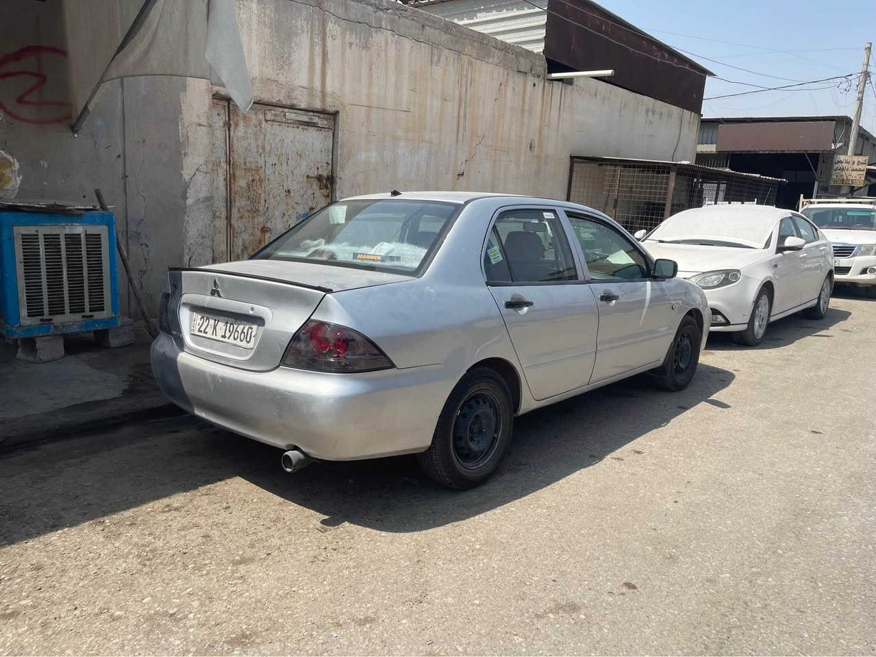لانسەر مودیل2009گیرو مەکینە بەشەرت پیشوپشتی بەشەرت چوار تایەی نوی لەژیرە دوسەی یەک توز لیدرانی هەیە بی سبوغ سەنەوی 5مانگە بەسەرچوە هەزەشی نوییە جوابی نامە نادریتەوە  تەلافۆن بۆ ساحیبی بکەن 
ژ:م/0️⃣7️⃣5️⃣1️⃣1️⃣4️⃣2️⃣1️⃣4️⃣1️⃣3️⃣ أربيل, العراق
