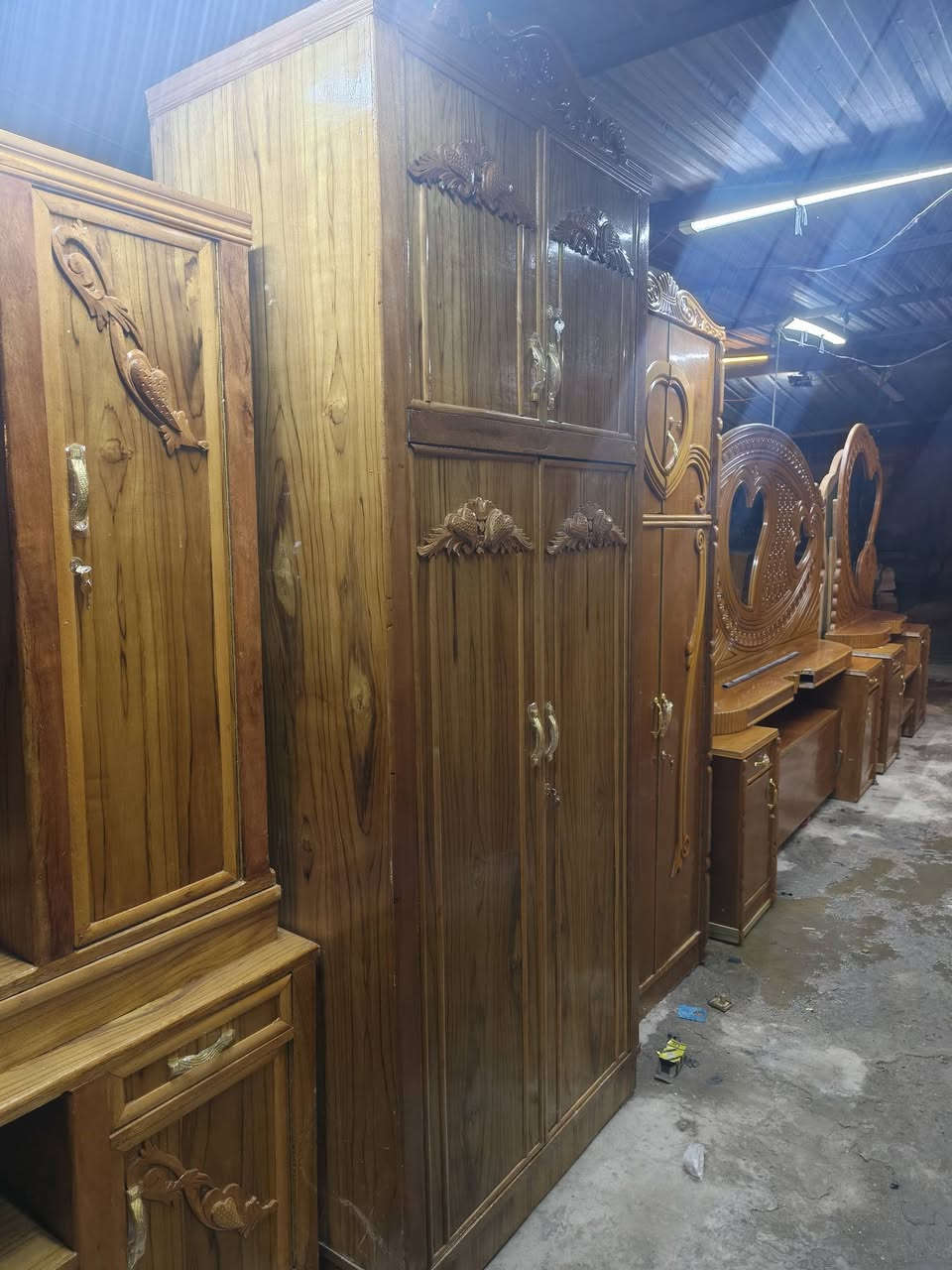 غرفه تزكام استخدام قليل6باب طابقين مسرح حديث
المكان ميسان العماره
الشراي يتصل ***********
