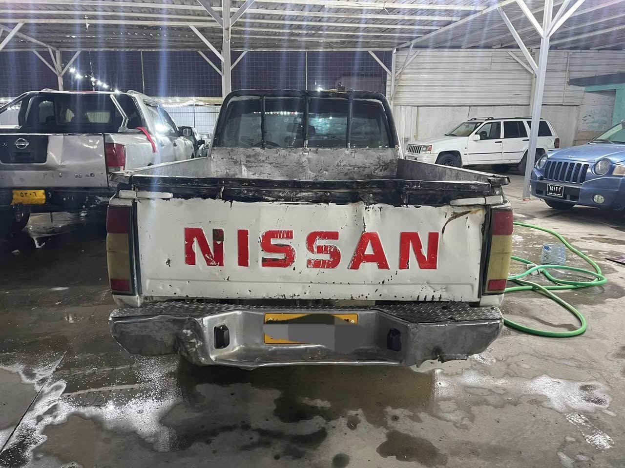 نیسان ١٩٩٠ 
گیرومەکینەی ٢٠٠٢ z
بە شەرتی گیرو مەکینە  کارەبای ئەکسل
٤ تایەی تازە تەنها ئارمەکەی ون بوە 
نرخی ٢٧ گەڵا السليمانية, العراق
