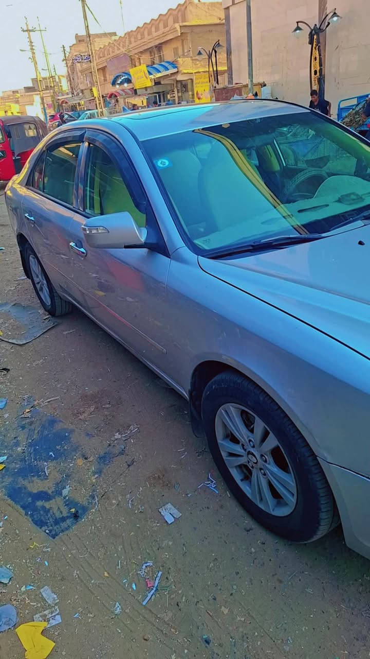 سلام عليكم سوناتا عشره خليجيه للبيع مكينه ٢٤٠٠ اربع حساسات رقم دولي جديد بصره باسمنه سياره تبريد تدفئه كهربائيات كلها شغاله مكان سياره البصره القرنه رقم الهاتف *********** السعر ١٢٠ وبيه مجال

