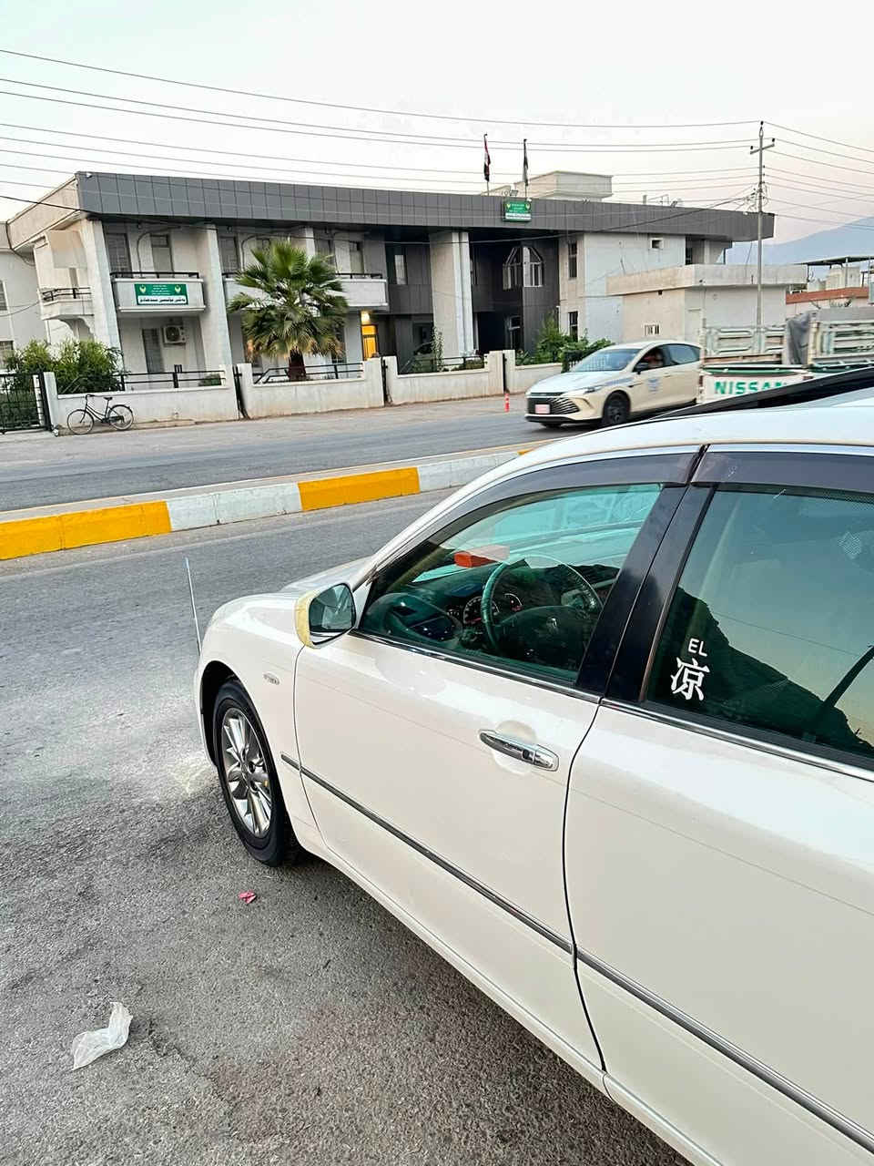 شاهانە بڕاوە ٢٠٠٧
ساج مەلەکی
١٨٢ بێ دووکەڵ
٣ دووگمە
سڵایت
سێ پەردە
سەلاجە
مەرکەزی
٤ کوشن کارەبا
جڵد و هیتەر 
فول فول مواسەفات
ئارێڵی بیلاد 
بێ مەسرەف 
برێک بەسراوە
تەبریت مەزبوت
ویل نەوتی بیلاد
هەموو گیانی لۆکە 
ناو سنوقی ئەشیای کاملی تیایە
بێ کۆدەە
مشتەری نیت و سعر نازانیت تەلەفون مەکە
شوێن سەیدسادق

***********
