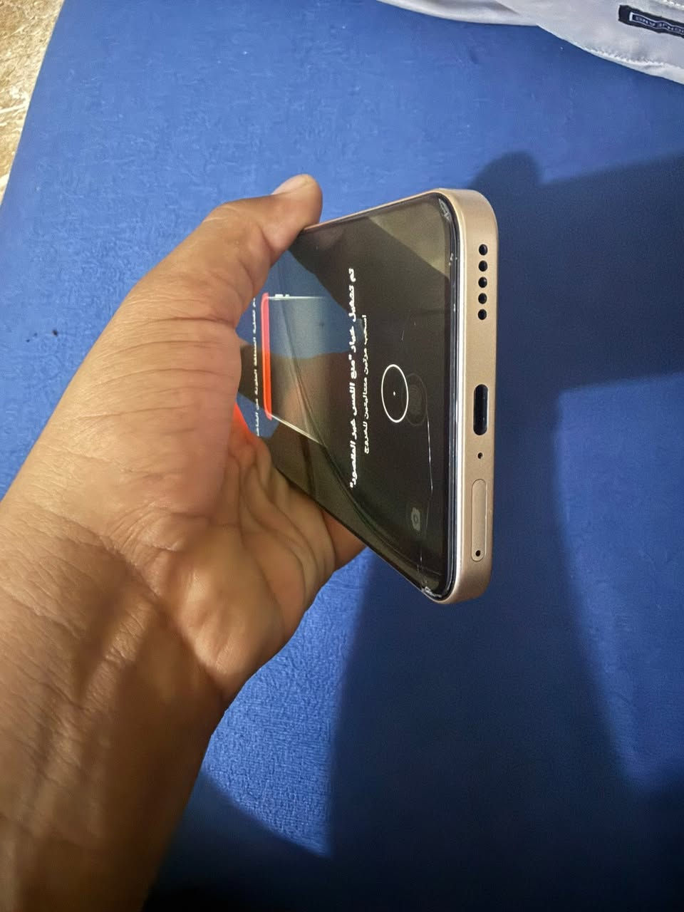 هونر HONOR X9d
نظيف كلشي مآبي 
فقط طخه بل شاصي 
السعر  450 قفل
كامل موجود كارتون وشاحنته اصليه شرط كامل 
***********
