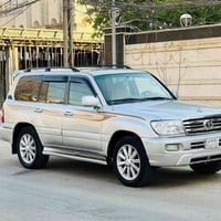 لاندكروز خليجي • ٢٠٠٦ • ٧ راكب
