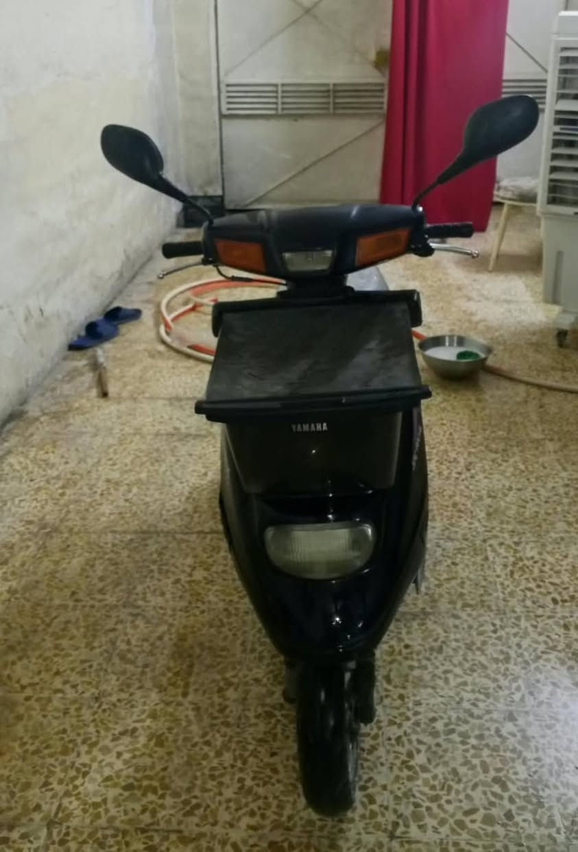 ماطور بزون نشطه  شرط مامفتوح المكينه 
سعر 350 بي مجال
***********
