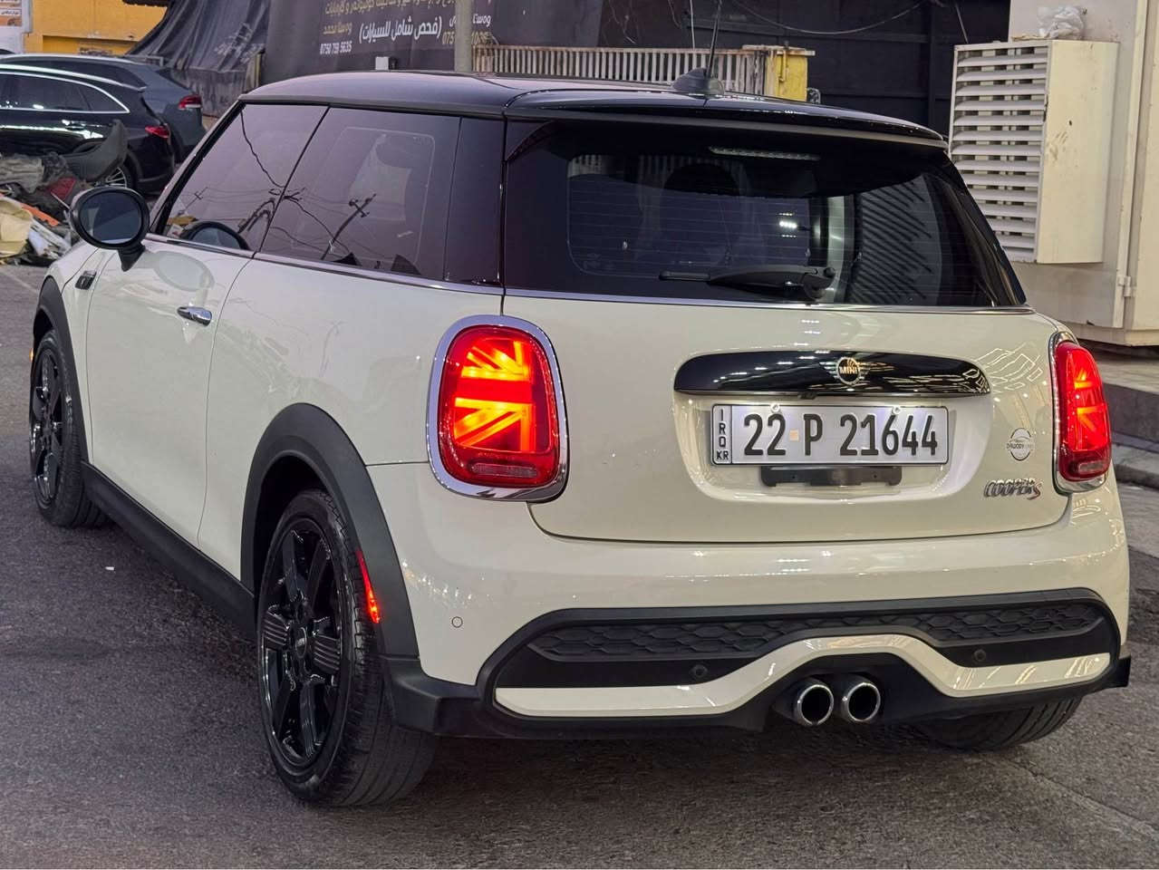 Mini coper S
فول مواصفات 
بانوراما
سقف اسود بيلادى
4سلندر 20توربو
ضرر بيها بونيد وباب جاملغ بدل بيلادى
سعر15200$
*********** أربيل, العراق
