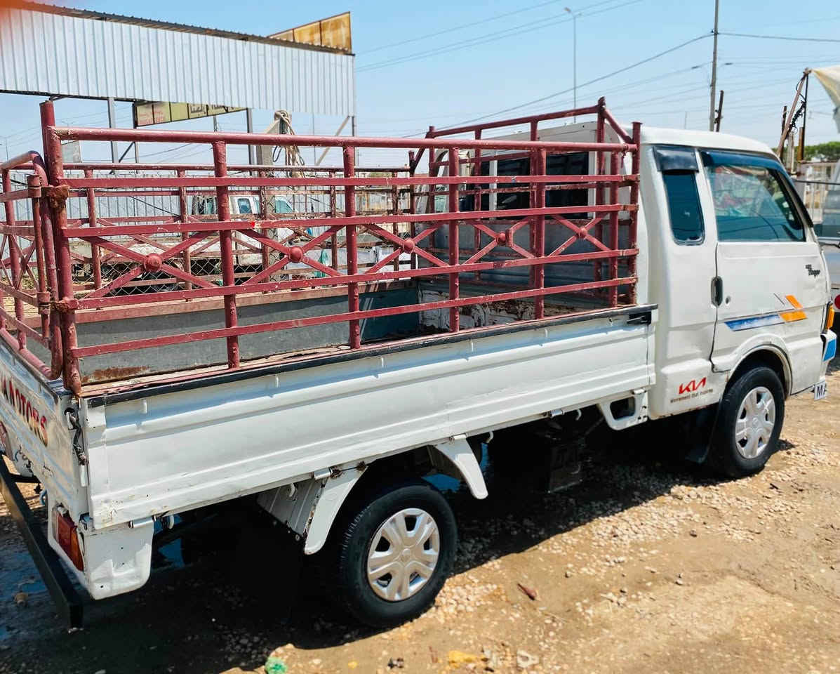 ‏سلام عليكم كل 94 العنوان الحمزة الغربي
￼￼￼ مكينة والجير وجاسم كفالة￼ 

￼ سيارة بأربعين بيها مجال 40￼☎️📞￼ ‭***********‬
