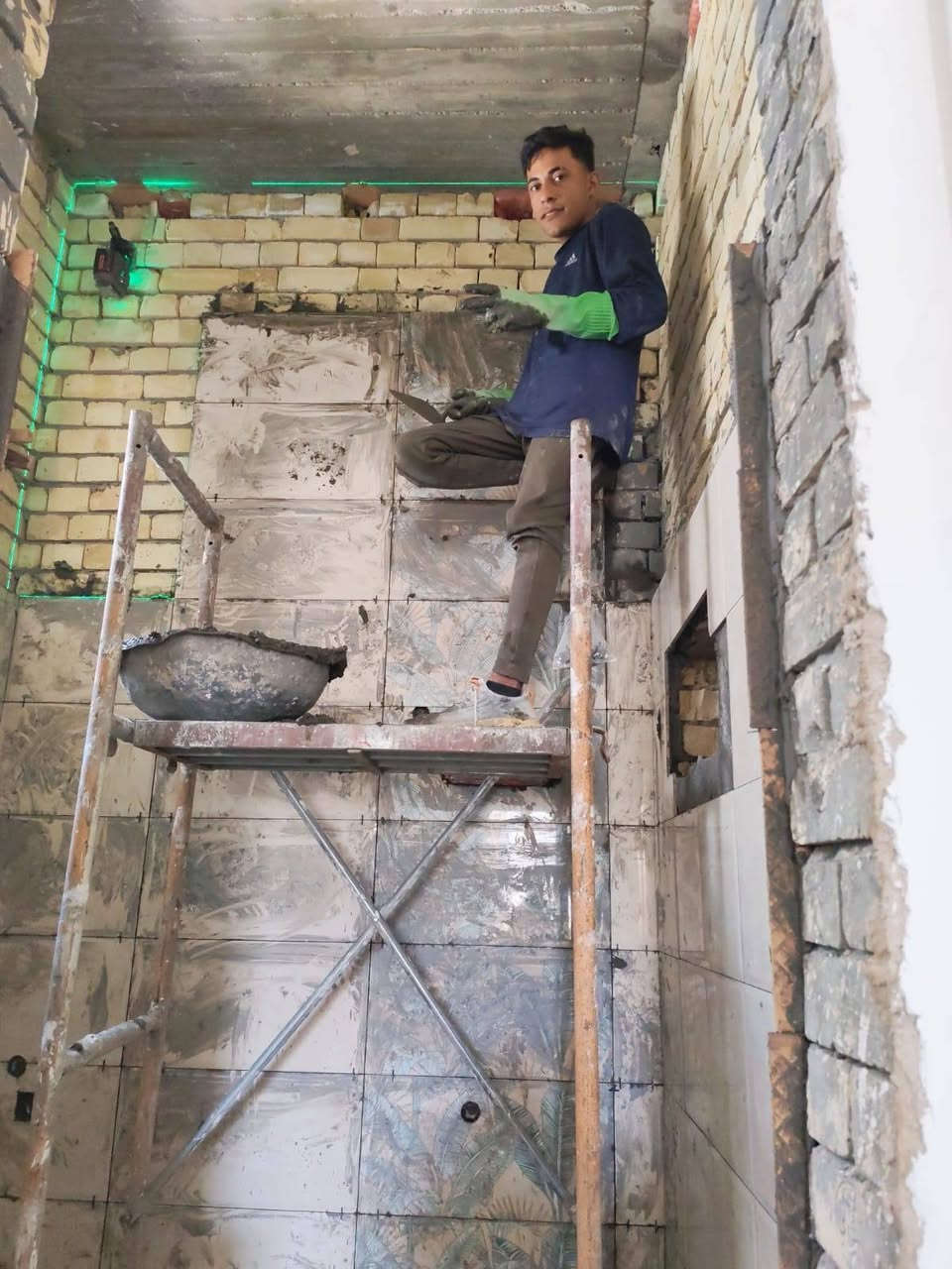 سلام عليكم خلفه سيراميك ارظيه جدران متفرق حالين تواصل واتساب هاذا رقمي *********** بغداد
