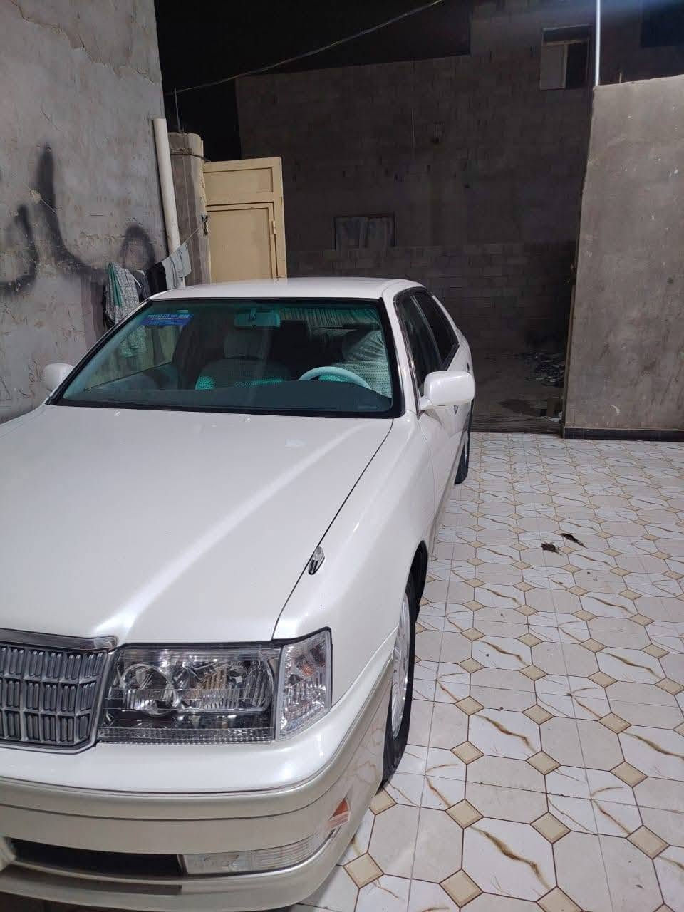 سلام عليكم سياره البيع راس الثور سياره جديده كير ومحرك وتخم تايرات سياره كفاله عامه كهربايات كلهه شقاله حداده 100/100سياره خير من الله رقمهه بصره مشروع وطني وسعر 112وبيهه مجال رقم الهاتف***********
