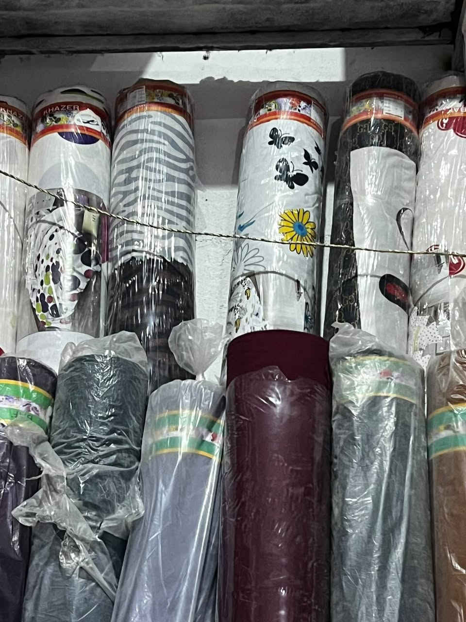 همايون عادي الطول 40 متر 
السعر 43 الف
متوفر توصيل جميع محافظات العراق 
***********
