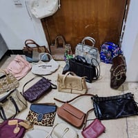 بنات جنط للبيع سعر الواحدة ب5 آلاف أي ضرر مابيهن  أكو جزدان بالفين رقم...