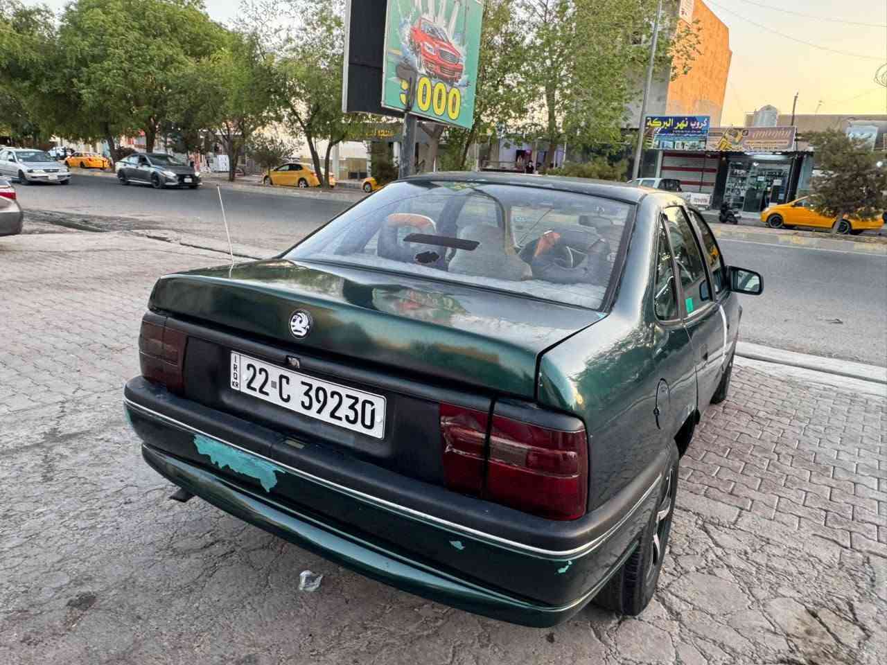 اوپل مودیل 95 گیر اوتوماتیک مەکینە 20 دوو جام کارەبا قفڵ مەرکەزی بیتاقەی بەزینی هەیە بەناو خۆمانەوەیە ئەیبی ئیس سعری 40 
***********
