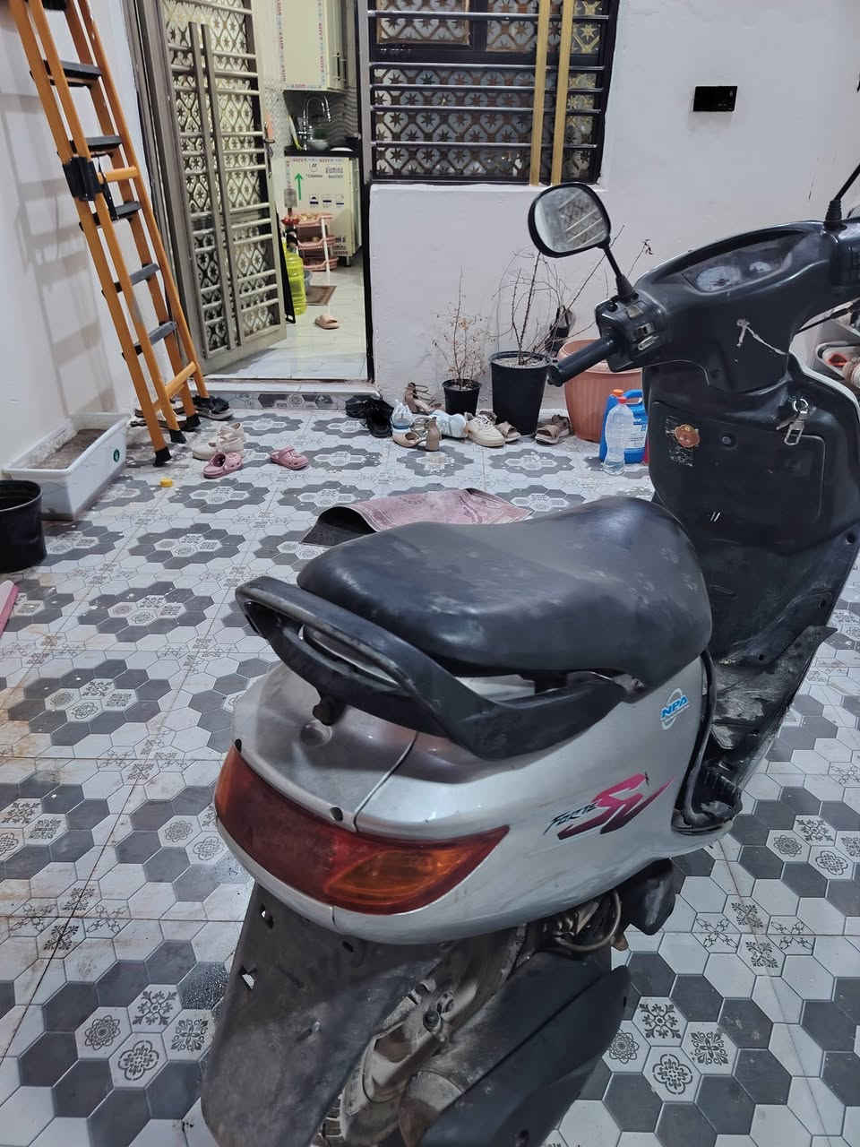 دراجه لبيع طفت وحدها ماعرف شبيها ابيع كومت حديد 150 او بيها مجال كربلاء طويريج الجمعية ***********
