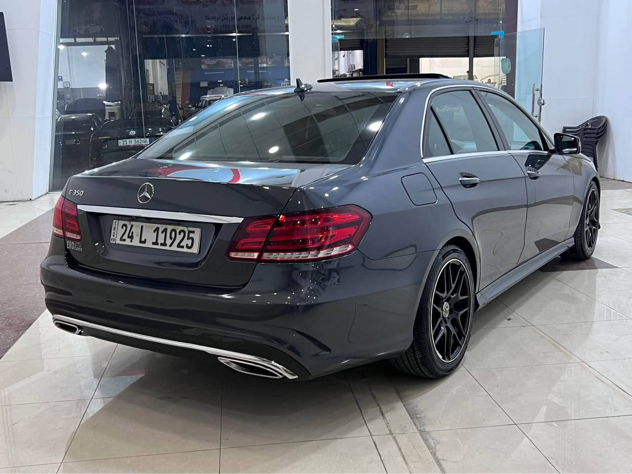للبيع نقداً… مارسدس E350 موديل ٢٠١٦… محرك ٦ سلندر… فول فول مواصفات… رقم وسنوية جدد… كلهه وضع شركة مابيهه اي نقص… بيهه قطعتين كلير امريكا شرط بدون ضربه وبدون دواخل والايرباكات كلهه سليمة… السيارة تخبل وبالواقع بعد احلى… المكان دهوك… السعر ١٨٥ ومجال…. للاستفسار 
***********
*********** دهوك, العراق
