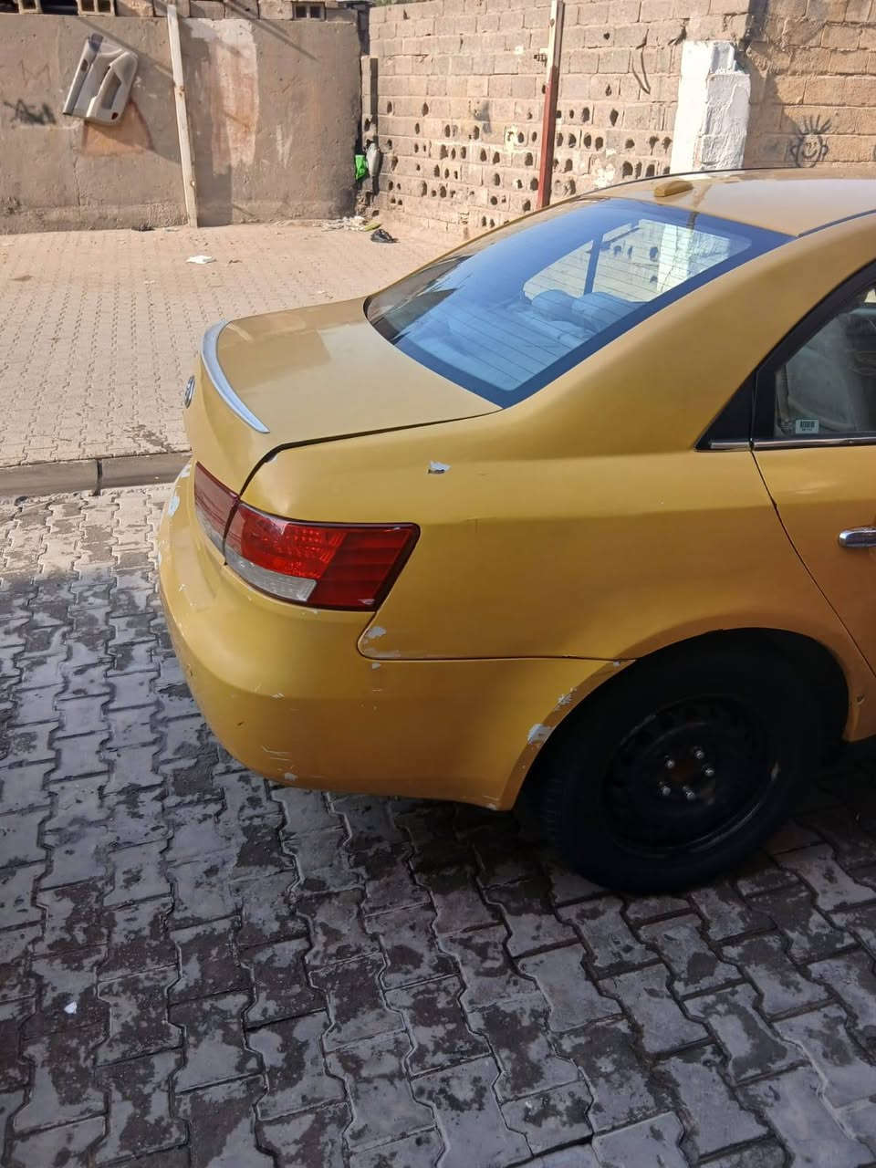 سلام عليكم سوناته موديل ٢٠٠٨رقم بغداد سنويه صاقطه رقم الماني عليها غرمات مكينه كير تبريد كله تمام السعر ٧٤ وبيها مجال الشراي مكان السياره بغدا٢ ***********
