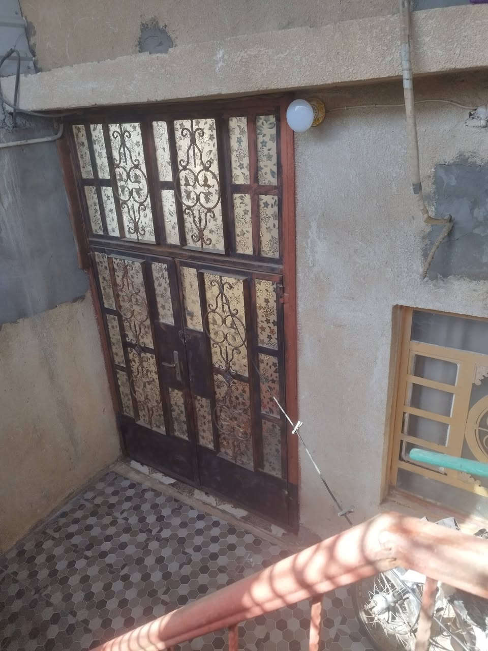 دار سكن زراعي المساحه 100متركونكريت مسلح
البناء ديوانيه وغرفة نوم 
مطبخ
صحيات داخليه وخارجي 
دررج خارجي
سقيفه على سطح 
البيت سيراميك 
سقف ثانوي
سعر البيت 55مليون بيه مجال
ابو الخصيب قريب تقاطع الصحراء
شارع السراميك 
***********وت ساب
