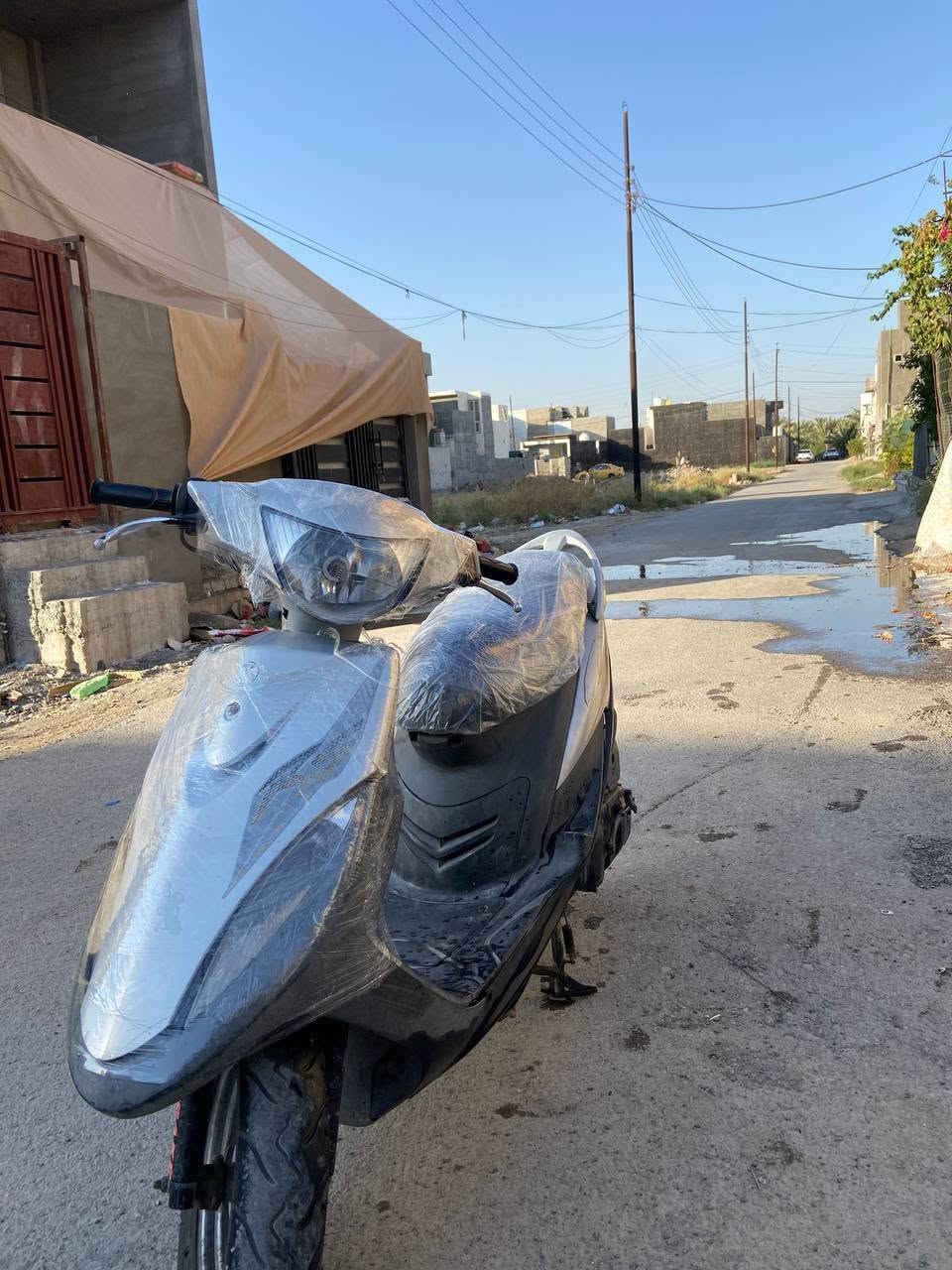 السلام وعليكم ماكس عدله للبيع رمبه صار شهرين من نازله كفاله من كلشي كلشي شغال نقص فقط باتري عده لباتري مكفوله كله بلاد برغي ختم واحد كله ويه لمكينه مكينه متسمع صوته خره الدراجه كارتون المكان ديالى بعقوبة ***********

