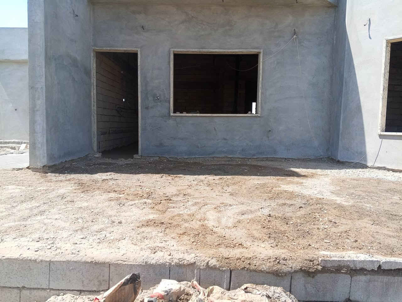 السلام عليكم يوجد خباطة وكادر العمل صب سقل ولاش وتعديل ابوت وفرش حجر وتنزيل وتصفيط اساس وتسليح داخل العلم ودبسة ودبي واي مكان قريب علم ***********/***********
