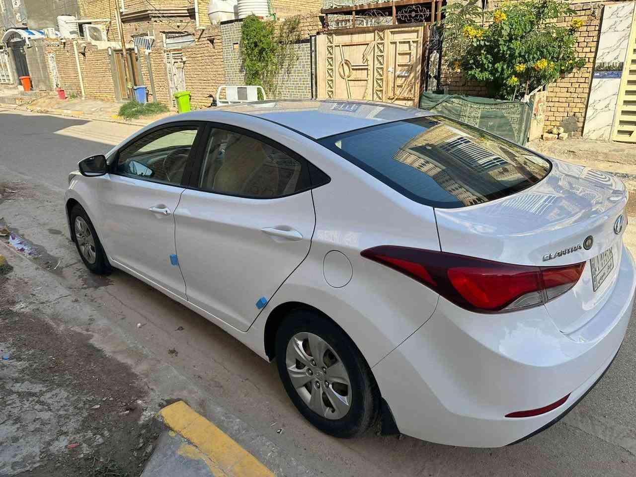 النترا موديل ٢٠١٦ خليجي 
رقم ذي قار مشروع وطني تحويل مباشر سنويه لل٢٠٢٧
مكينه ١٨٠٠ جاهزه سياره كير محرك حداديه تبريد ثلج 

سياره مكفوله من الضربه فقط بيها صبغ رشاشات تجميليه بصيطه كلش 

السعر ١١٢ وبيها مجال 

‏*********** ناصرية, ذي قار
