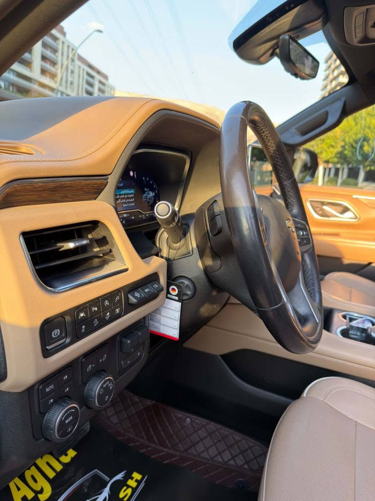 CHEVROLET TAHOE PREMIER شركة منصور🇸🇦
شوفرليت تاهو  ‏ ‏سيد السيارات📦 مكاني سليمانية 
موديل 2022🦅 ‏علامة السوداء
‏من شركة حتى الآن باسمي و ‏رقم السليمانية
‎تحويل مباشر ب اسمي سنويه
فوول مواصفات جگات
🤍بريمير درجه ١ ضمان وكالة خليجي 
‎ ٢٠٢٢   صفر( شركة المنصور )
‎اللون : اسود 

‎محرك و گير شرط مامفتوح
سياره مكفول  بدون صبغ 
كل غراض بلادي موجود
‎جكات كهرباء
‎ جكات تصعد وتنزل 
‎اربع كامرات
‎حجم المحرك : 5300 Cc مرغوب ٥.٣
‎عدد الاسطوانات : 8 اسطوانات ( 8 سلندر )
‎المواصفات : 
‎* سقف بانوراما 
‎* المقاعد كهربائية تدفئة و تبريد
‎* مقصوره الركاب من الجلد الفاخر + خشب ملكي 
‎* شاحن وايرلس لاسلكي
‎* نظام الرؤيه : 5 كامرات رؤيه شامله ( BIRD VIEW )
‎* نظام التعليق مستقل
‎* كشنات ميموري خزن
‎* نظام الصوت BOSE سماعات عدد 10
‎* دوسات كهرباء + اناره LED
‎* نظام سحب مقطوره تحكم كامل + كامرة لرؤية المطوره
‎* داتا شو
‎* تشغيل بعد 
‎* 5 بصمات 
‎* تحديد مسار 
‎* لد امامي 
‎*مري شفط 
‎* 4 كامرات 360 درجه 
‎* رادار 
‎* جنطه ذكيه بلقدم تنفتح وتنسد 
‎* ويل كروم 22 حجم وعليها تخم تاير 
‎* شاشات خلفيه 
‎* جميع الكشنات كهرباء
‎* كشنات تدفئه تبريد 
‎* دوسات شفط 
‎* شاحن واير ليس
‎* ثلاجه 
‎* جميع المقاعد يوجد مخارج يوبي اس 
‎مكان :السليمانية 
سعر:٤٩٣$هاي سعر بس بيها مجال كلش قليل 
‎ للاستفسار مكان سليمانية 
*********** ☎️ بغداد, العراق

