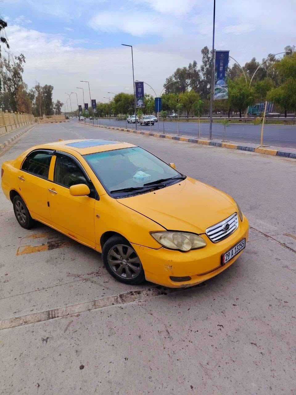 BYD F3 2011
السياره هازتها ما ساقطه
رقم جديد شرط التحويل
تتكاتب ويا الشرعي
كابون ماستر
طخمها نضيف
كيرها بشرط
محرك صرف
صبغ احزام بدون دواخل
بدون تكم بدون شاصي
كلها مكفولات أثر صخطت
مال تكسي بدون ضربه قويه
وسعرها حلو 35 ورقه
وبيها مجال للطيبين وترهم
هم ابيعها قسط إذ مقدمه زينه
***********
