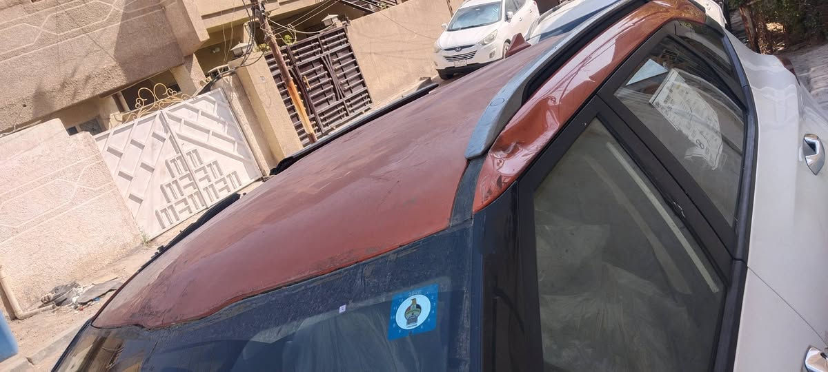 كيا سليتوز للبيع خليجي موديل ٢٠٢١
اتعرضت لحادث سقوط طابوق 
سياره جاهزة مابيه اي شيء
مكينه وكير وتبريد وصدر شرط
بسمي هزه جديد سعره ١٠٥
مكاني بغداد الغزالية 
للاستفسار ***********
