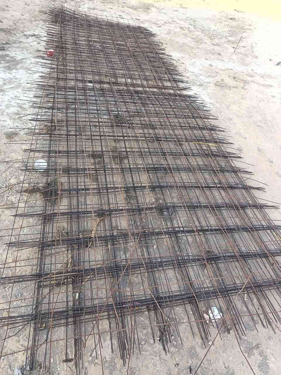 بوري 4 متر و بيارسي العرض 2 متر ولطول 6 متر ال بيارسي جديد ماستخدمه السعر البوري 9 وبيارسي 12 الوحده *********** مكانهن الرفاعي
