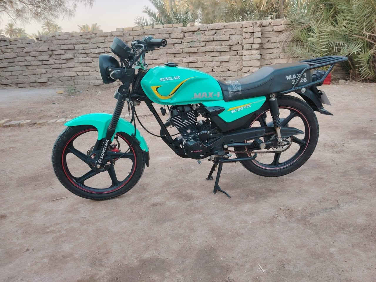 سلام عليكم شاينك مديل 26 صار اقل الشهر من طالعه من البمعرض سعر 800 وبيهه مجال حك الجيه المكان حله عوفي رقم ***********
