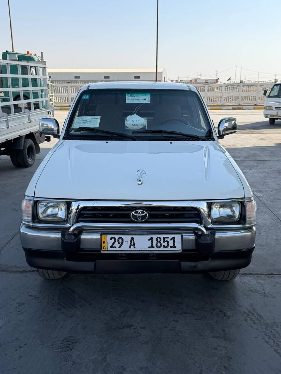 السلام عليكم
فلاحي 2001 
رقم واسط دولي سنويه٢٠٣١ تحول مباشر
مكينه كير أكسل شاصي تخم تاير تبريد تدفئة كهربائيات كله مكفول 
سياره بيها رشات صبغ ابيع مصبوغة حزام (اكفلها لغود وشواصي وتكم وحادث) 
مكان سياره واسط الصويره 
سعر سياره 78$ وبيها مجال حق جيه 
للاستفسار.***********
أو وتساب

