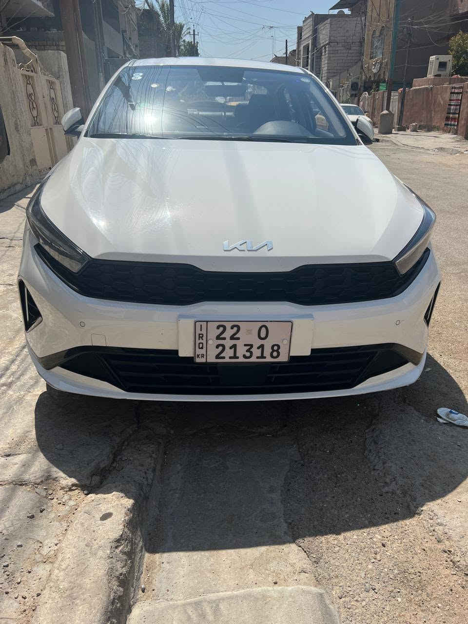 السلام عليكم  K3 موديل2025 رقم اربيل السيارة بأسمي شرط التحويل ماشيه 38 فول مواصفات 1/1 بيها جاملغ نص صبغ ونص بارد كما مبين في فحص السونر اامرفق مع الصور السعر 137$ وبيها مجال بسيط مكاني بغداد الشعب ***********
