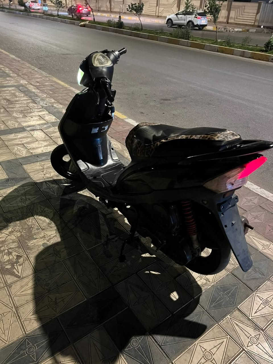 ماكس • عدله • سلف وهندر