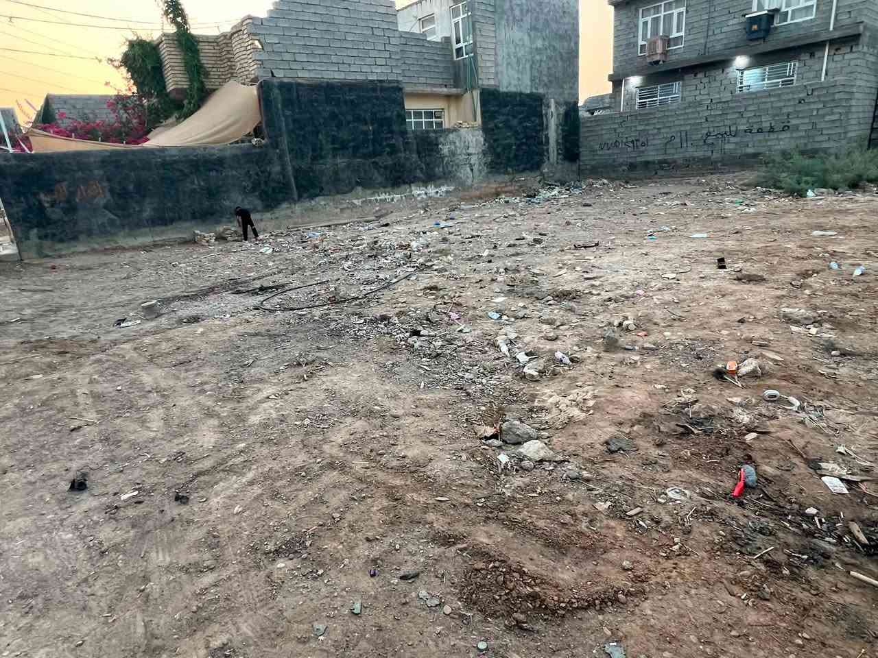 السلام عليكم قطعه ارض طابو زراعي 200 متر . الموقع ديالى بعقوبة كاطون الرازي منطقة ابو سمير . للاستفسار ***********. وتساب فقط
