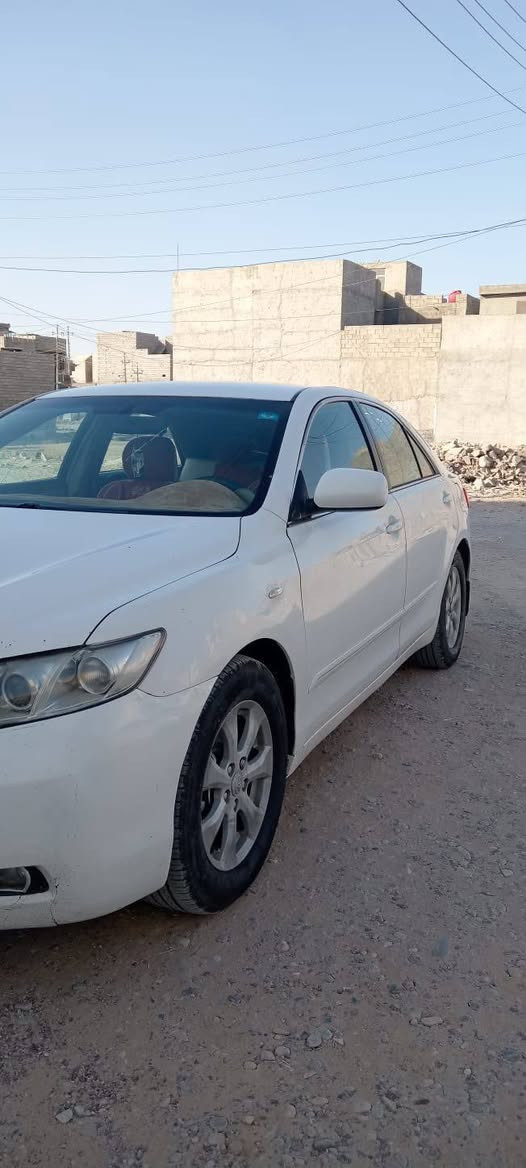 السلام عليكم
سياره كامري2008خليجيه  رقم كركوك  مميز بيها باب صبغ وشبر براس الجامه من يم القماره ضربتها حصوه وصبغت مكانها شبر السونار مرفق 
للبيع او مراوس بكورلا وانترا من٨لل١١
للاستفسار ***********
***********
