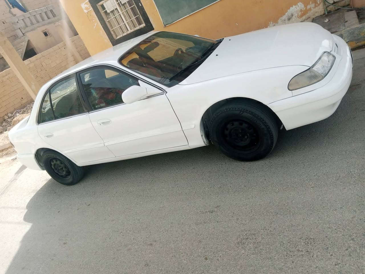 السلام عليكم
سوناتا تو رقم جديد للبيع 
للتواصل ***********
السعر 35وبيها مجال بيع مستعجل
