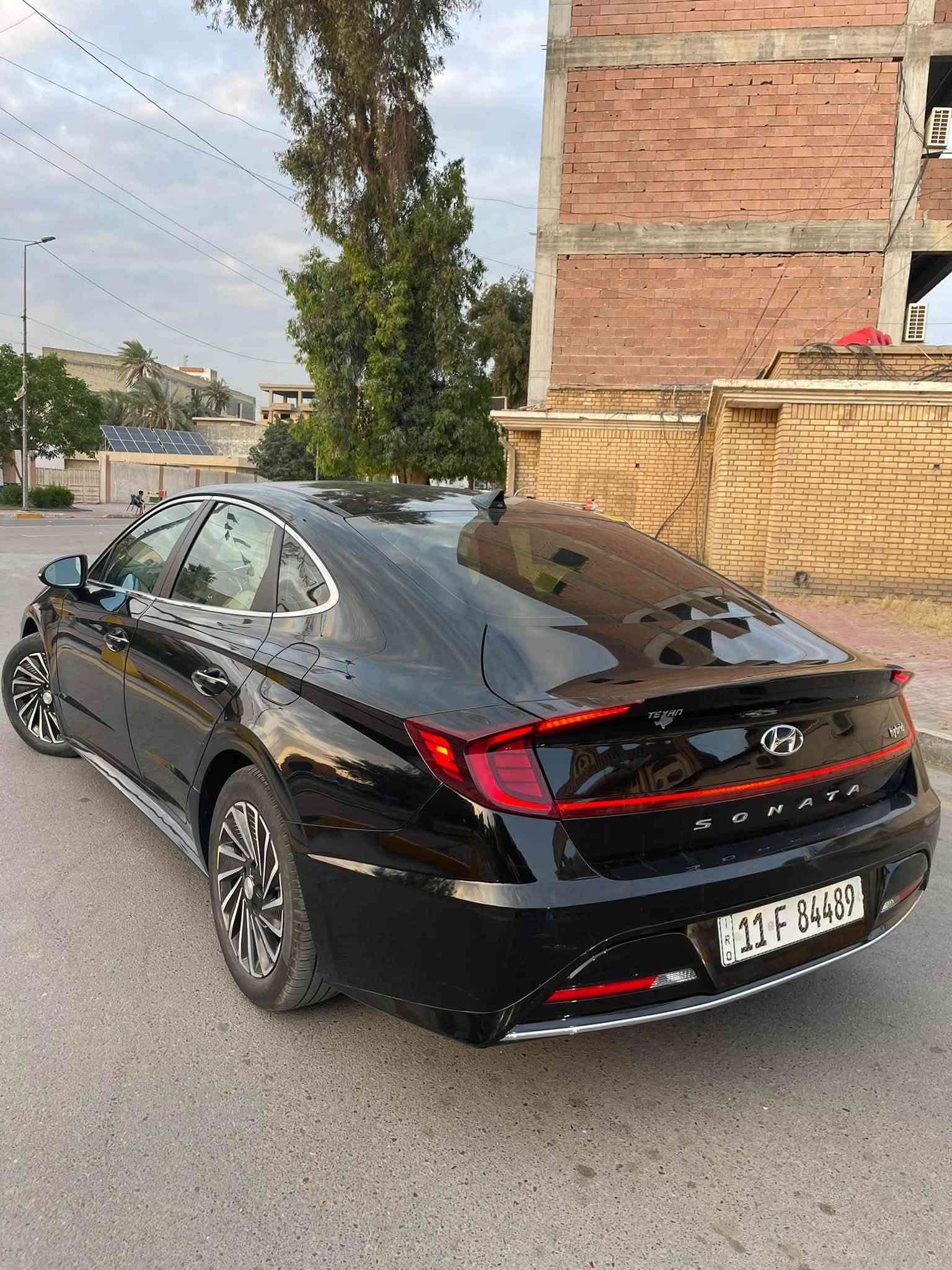 سلام عليكم
سوناته 2023 ورارد امريكي هايبرد
بدون صبغ  وبيه قطعتين مبدلة بلادي نفس الون
سياره كلش جديده وماشية 23mi
محرك 2000 دوش

الموصفات
-بصمة مع بصمت ابواب وصندوك
-رادار امامي وخلفي وجانبي
-تبريد قطعتين

-Usp/Aux
-شاشة
-ثلاث وضعيات للقيادة( Normer-Sport-Eco)
-نظام اوتو هير 
-هندر بريك دكمة
-تحكمات ستيرن
-كشنات كهرباء
-تدفئة كشنات
-كير دكم P-R-N-D
-تدفئة ستيرن
-لد امامي خلفي
-كامرة
-حساسات خلفية
-بصمة عدد 2
- داخل ابيض
-شفتات ستيرن
سيارة فول موصفات ماعده الفتحة
السعر ب 149$ وبيه مجال
للاستفسار
***********
