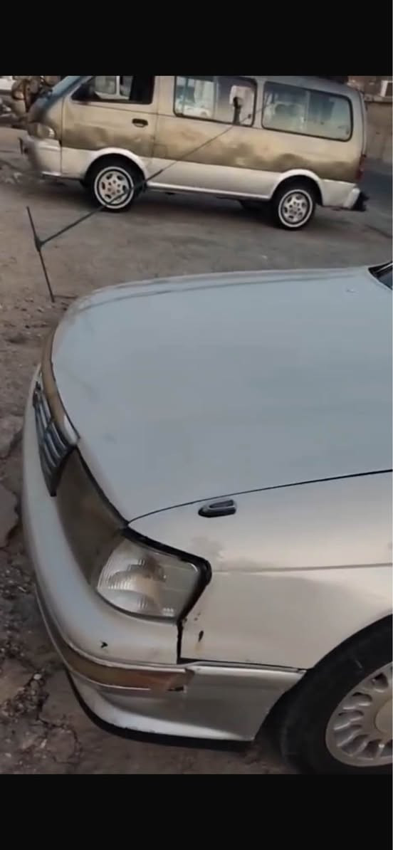 السلام عليكم (مكلف بلنشر) 
بطه للبيع سياره جاهزه نضيفه 
رقم انكليزي بسمي تحويل ثاني يوم
مكينه وكير كفاله 
كفاله كصه ونقل 
حداديه جديده 
تايرات نضاف 
سياره مال جناي نضيفه ومرتبه 
بيها طخات بديها شوف العين 
تبريد عطلان 
السعر 50 وبيها مجال للشراي 
التواصل ( ***********)
0️⃣7️⃣7️⃣3️⃣2️⃣2️⃣4️⃣4️⃣6️⃣5️⃣7️⃣ Singapore
