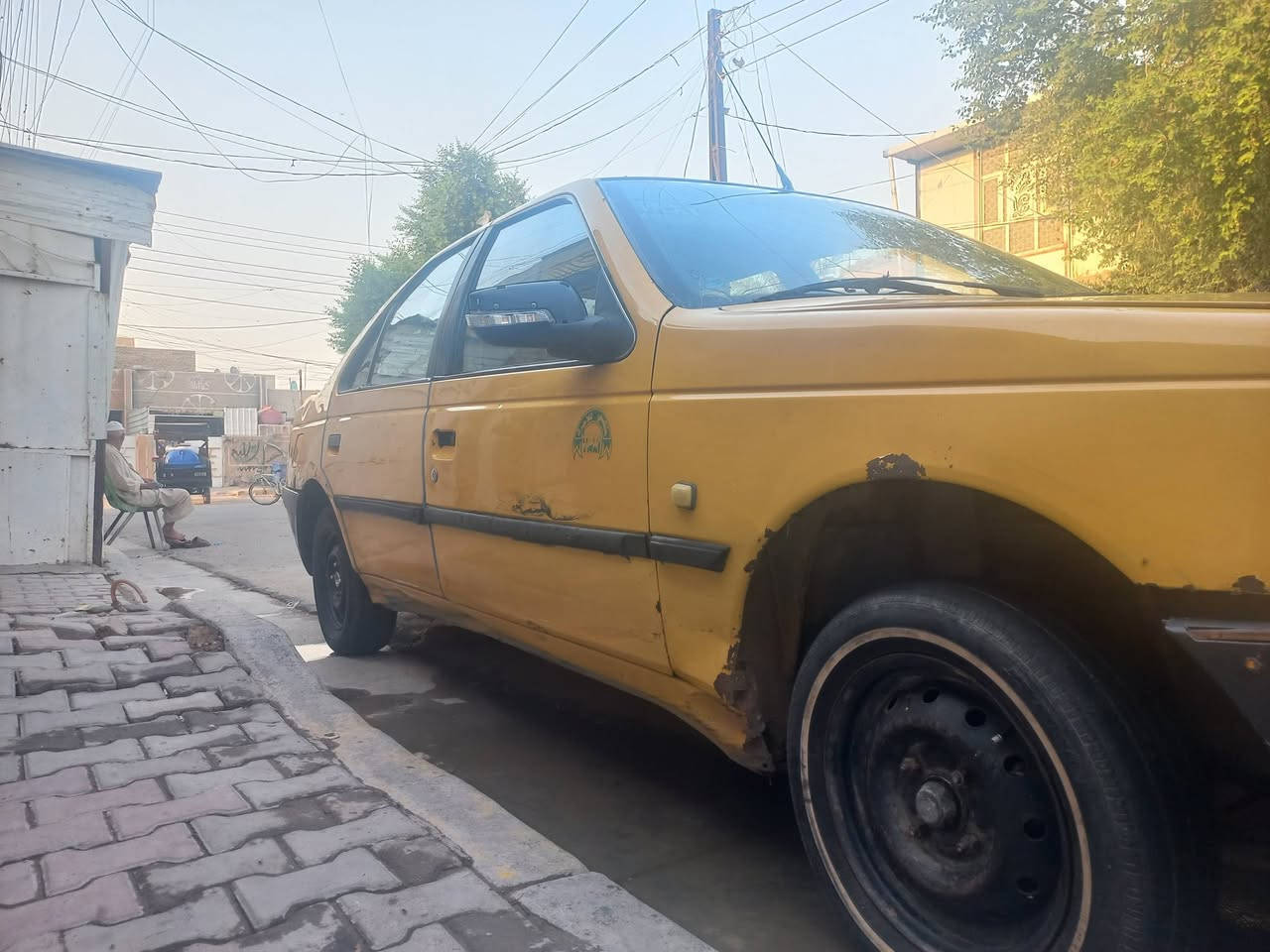 سلام عليكم بيجو روا ١٠ نظيفه جدا كير محرك بصندوك اكسل تخم تاير باتري كهربائيات مسجل باور كلها فلول سنويه ماخذتها الهيئه وعندي وصل بيها بدون ب٨ مكاني بغداد *********** مكاني بغداد

