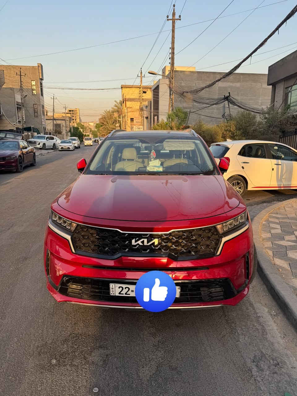 كيا سورنتو 2023 خليجي – فول مواصفات GT – ماشية 45 ألف كم فقط

المحرك: 2500، 4 سلندر، بنزين، أوتوماتيك
العداد: 45,000 كم، ماشية على إيدي ومداراتها ممتازة 
الحالة: مكفولة وبدون صبغ، عدا ضربة خفيفة بالدعامية مصلّحة بدون تبديل وبدون صبغ عالبارد
الرقم: أربيل خصوصي باسمي، تحويل مباشر فقط
اللون: أحمر، كشنات جلد تدفئة

مواصفات : كاميرا امامية خلفية، حساسات امامي، مراقبة النقطة العمياء، صندوق كهربائي، مقاعد كهربائية مع ذاكرة، بصمة وتشغيل عن بعد، شاشة مع Apple CarPlay بدون USB شاحن لاسلكي، تبريد أوتوماتيكي، مثبت سرعة، أوضاع قيادة، هاندبريك إلكتروني،، ABS ونظام ثبات وتحكم بالجر، مساعد صعود المرتفعات، حساسات ضغط الإطارات، إضاءة LED وضباب، والتحكم الصوتي.

السعر: 24,500 دولار وبيها مجال بسيط
الموقع: بغداد - السيدية
للتواصل: ***********
