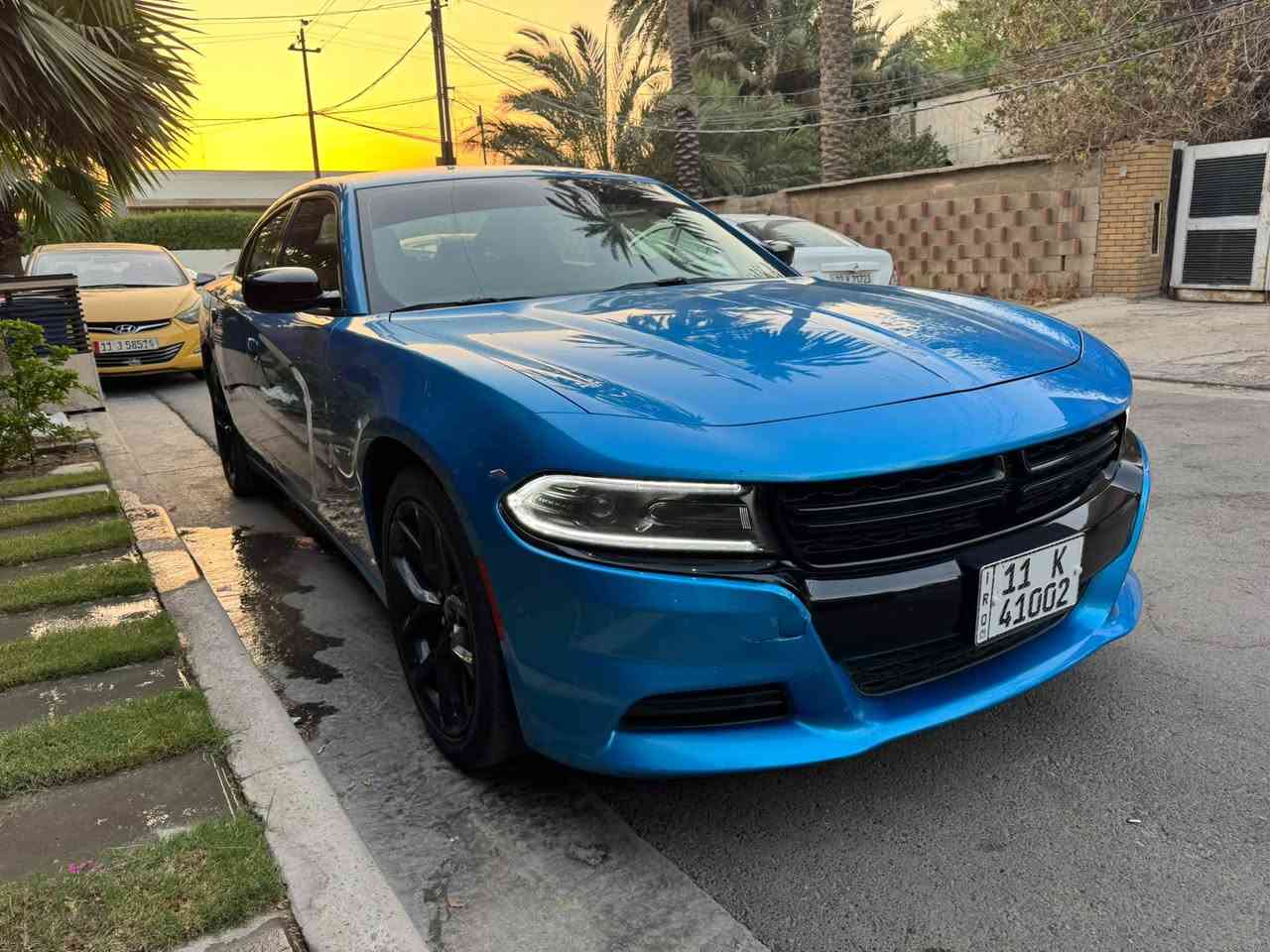آلُسلُآم عٍلُيَگم ۆرٍحٍمہ آلُلُہ ۆبرٍگآته
دوج جارجر لون بحري 
موديل 2023 
رقم بغداد الدولي   سنويه بسمي شرط تحويل 
عداد المسافه 78 الف ml 
حادث فقط جاملغات خلفيه وقبق جنطه 
بجم كبس ع وضع الشركه بدون ايرباك  
                      السعر 225 ورقه وبيها مجال 
                      المواصفات
 Sxt  معروفه مواصفاتها 
اللون بحري مميز 
* ويل كب 20نج بلاد  من امريكا 
* ⁠    سبايدر خلفي اسود  👹
* ⁠شاشه كبيرة بلاد 9نج
* ⁠مكاني بغداد الكرخ حي العدل  
* ⁠للاتصال ***********
