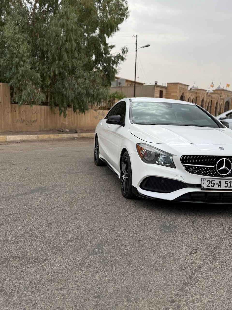 مرسدس بينز 
موديل 2019 
سيار وارد أمريكي 
سيار موصفات 
شاشة 
كوشنت جلد لون كريمي بيلاد 
كهربائي خزن 3 كوشتن 
رادر حساس خلفي 
كامير 
3 مود سبورت يكو نورمال 
كوبن بنزين 
سيار كلين بدون صبوغ بدون حادث 
بي 2 ماكن صغير تعديل بارد 
محرك 4 توربو 20 حجم 
گير محرك مو مفتوح شرط فحص فقط كيس جو مفتوح شرط فحص بدون عيب 
محرك گير كهربائي كول شه رط 
شه رط التحويل الغرامات سيار بسمي
سعر 145 مه جال شوي 
*********** وتساب كركوك, العراق
