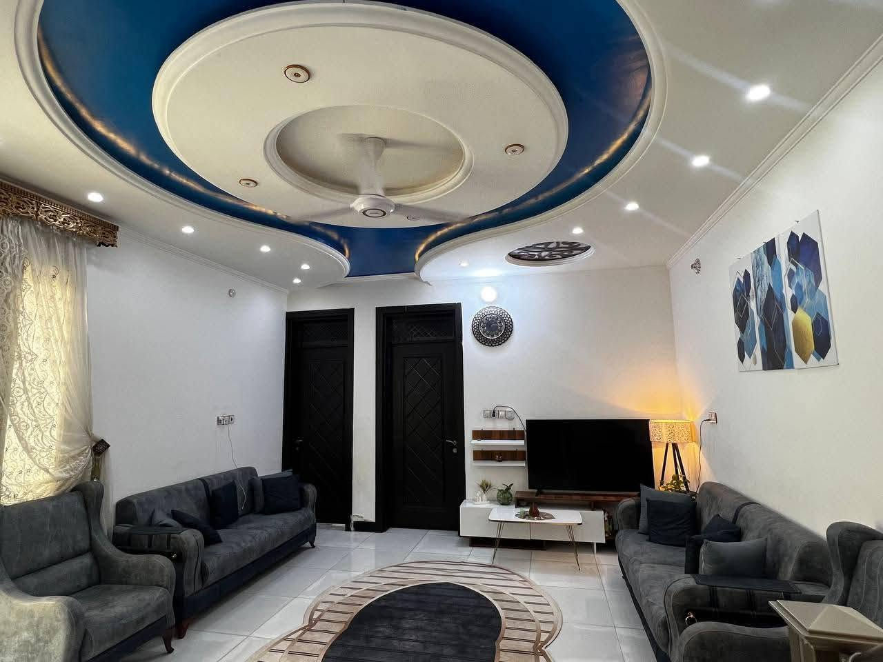 بيت للبيع في الجمعيه/الهاشميه/حي الزهراء
بناء حديث 2022  المساحه 150 متر 
للاستفسار الرقم ***********
