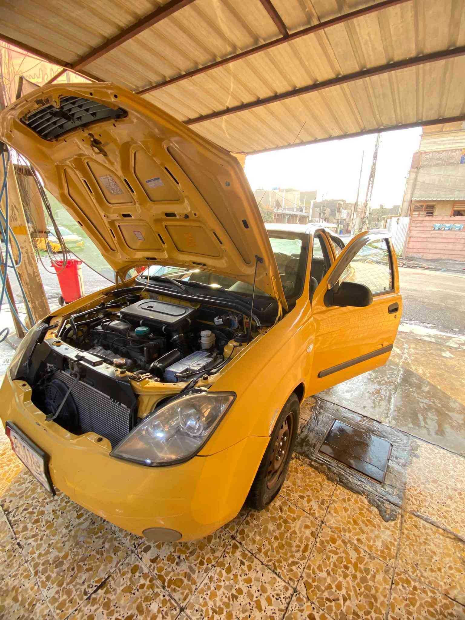 السلام عليكم لبيع طيبه 2015 
سياره بيها طخات بسيطه 
تخم تاير جديد 
صدر جديد 
جام اماميه جديده 
منظومه تبريد جديده  تبريد ثلج 
محرك بي جك جكه 
سياره ماشيه 155 
مابيها نواقص 
بس محرك بي سوت بطاله 
بسمي سنويه 2031  
بغداد  
***********  حسن 
سعر  28  بيها مجال شي قليل
