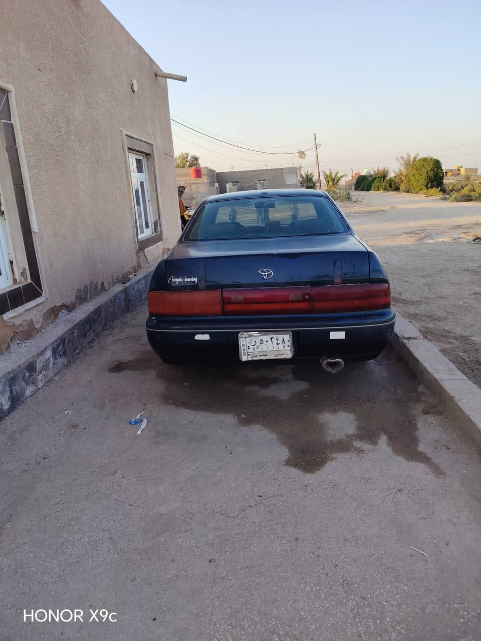 سلام عليكم البيع كرون موديل ١٩٩٣ المكان السماوه ***********  السعر ٥٠ وبيه مجال

