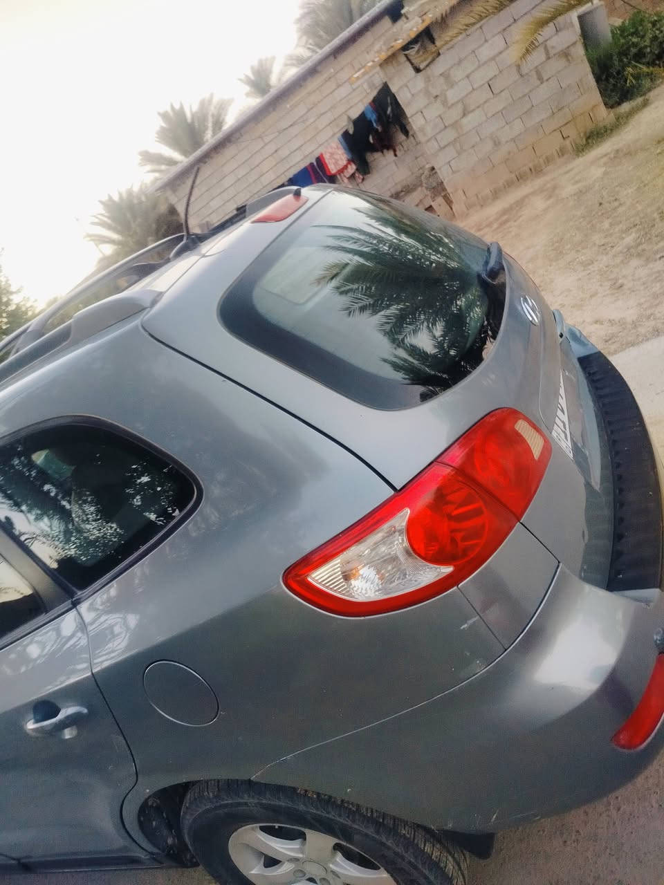 سنتافي للبيع موديل 2007 6 سلندر 2700 مكفول كير ومحرك بيها قطعتين سياره جاهزه من كلشي نقصها بس تبريد المكان ديالى ع أطراف الخالص بيع مستعجل 100 وبيها مجال ***********
