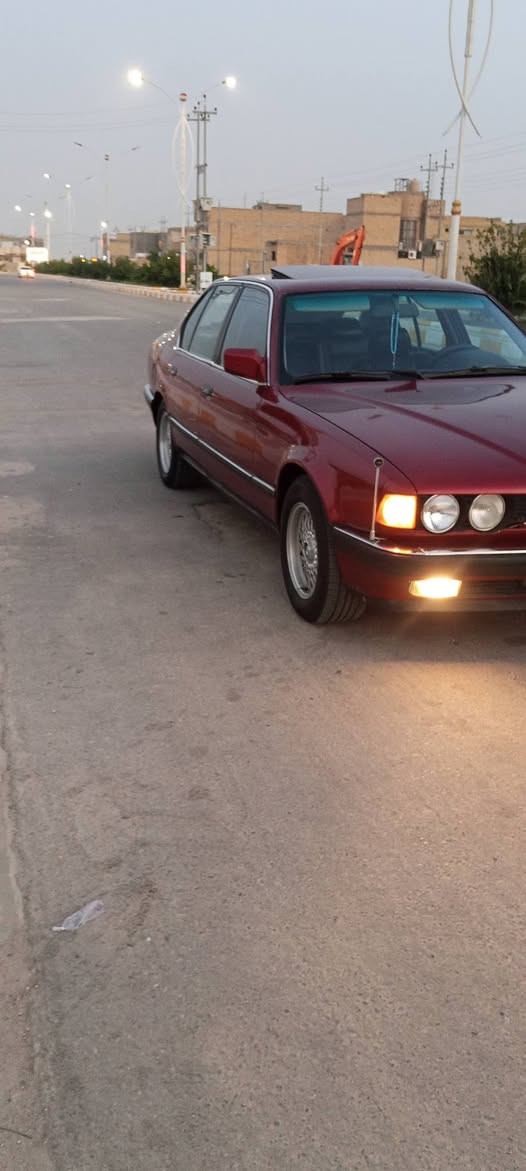 مكلف بالنشر للاستفسار (***********) ناصريه حي اريدو
السلام عليكم بي ام 735 موديل 1993 مصبوغه جماليه رقم بغداد المالك بالناصريه مكينه 6 سرندر بلاد كير أوتوماتيكي بلاد كهربائيات حداديه طخم تاير جاهزه 55$ بيها مجال ناصريه حي اريدو
