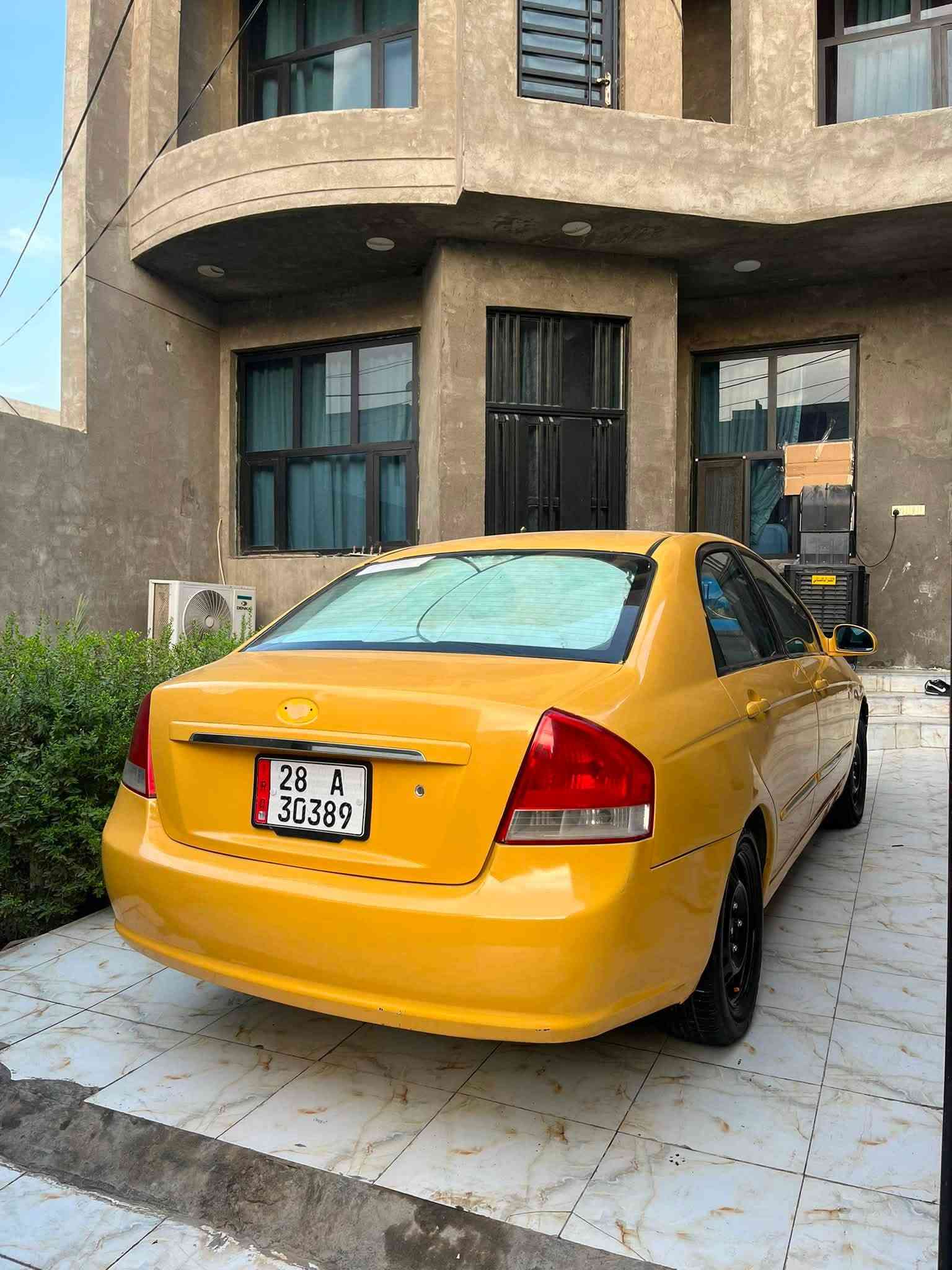 سبكترا للبيع ٢٠٠٨ رقم نجف الإنكليزي باسمي مصفره هيئه وغرامات السياره جديده وجاهزه مابيه نقص مكينه وكير وحداديه وتخم تاير وتبريد كله جديد حادثه فقط باب السايق مكاني بابل حله نادر الاولى *********** السعر ٦٠

