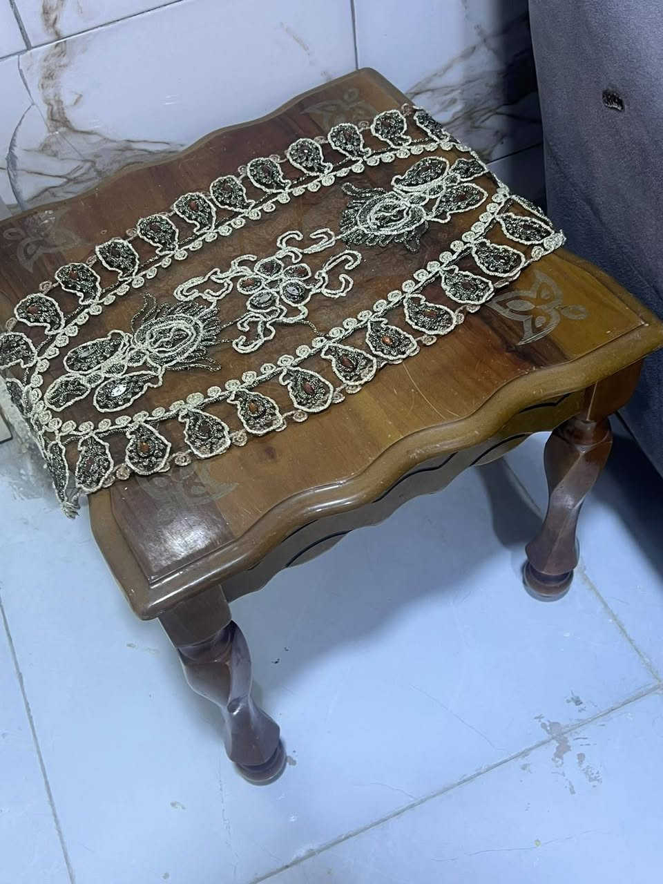 سلام عليكم  عندي غراض  بيت لبيع نضيفات  الستفسار وتساب***********
