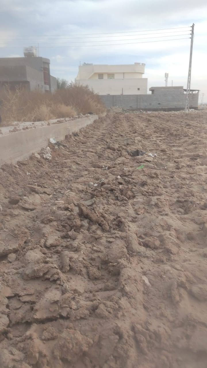 ٢٢٥م • واجهة ٩م • خماسي الاسبانية