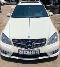C 300 2008 فول سيارة  داخل اسود  محرك 350 مرغوب عقل فوك m272  سيارة جا...